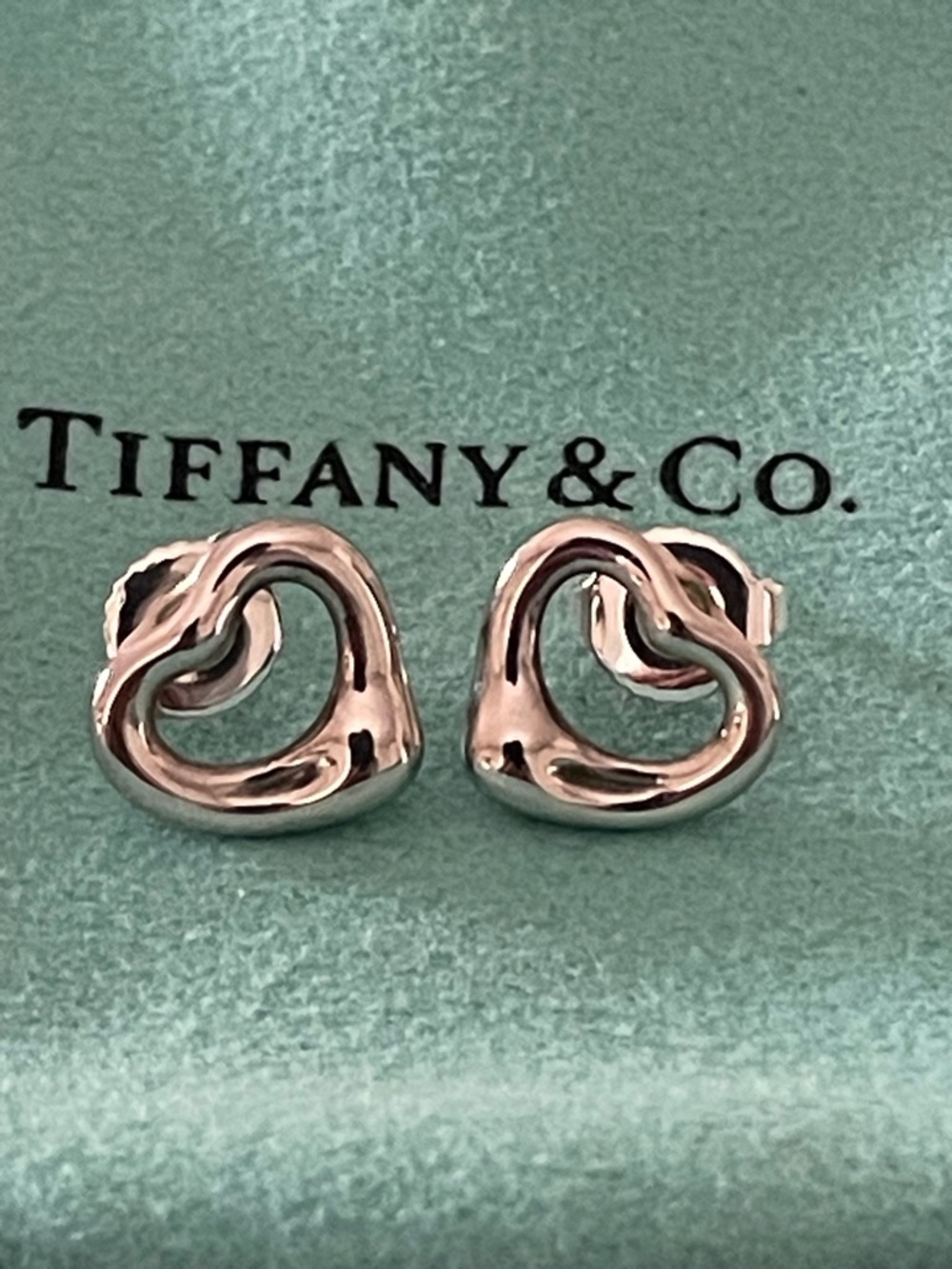 Authentic Tiffany & Co Elsa Peretti Open Heart Stud Earrings - Pristine 11mm